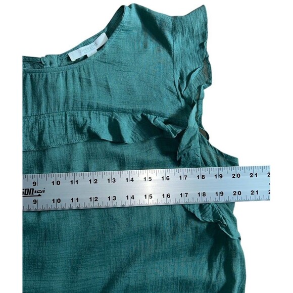 Piperlime Sage Green Ruffled Top Sz L Button Back Blouse Fairy Flutter Sleeves - Picture 7 of 9